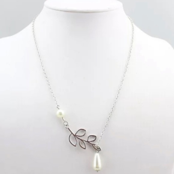 NEW Water Droplet Pearl Hollow Choker Necklace - Picture 2 of 2